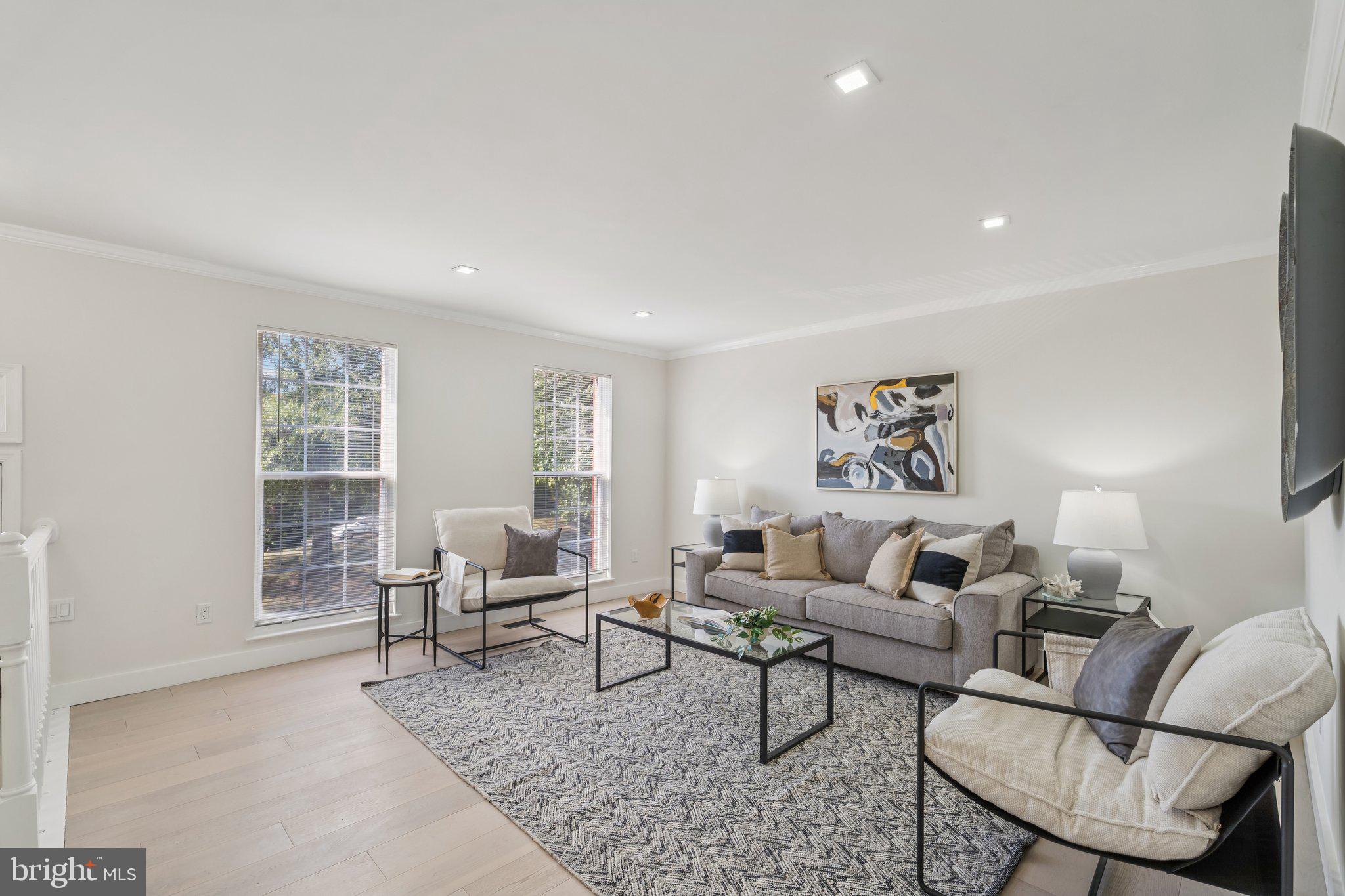 43501 Postrail Square Ashburn, VA 20147 - Photo 5 of 35 a living room with furniture and a window