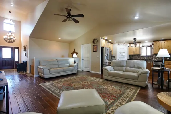 $676,200 | 3360 East 18th Street, Casper, WY 82609