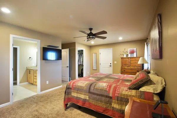 $676,200 | 3360 East 18th Street, Casper, WY 82609