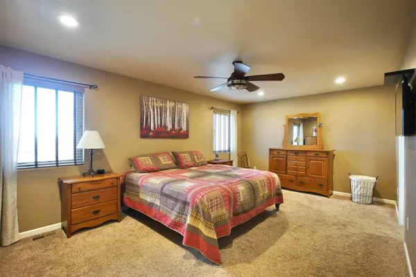 $676,200 | 3360 East 18th Street, Casper, WY 82609