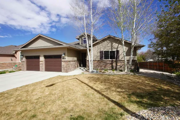 $676,200 | 3360 East 18th Street, Casper, WY 82609