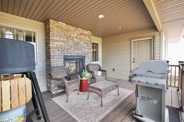 $676,200 | 3360 East 18th Street, Casper, WY 82609