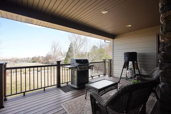 $676,200 | 3360 East 18th Street, Casper, WY 82609