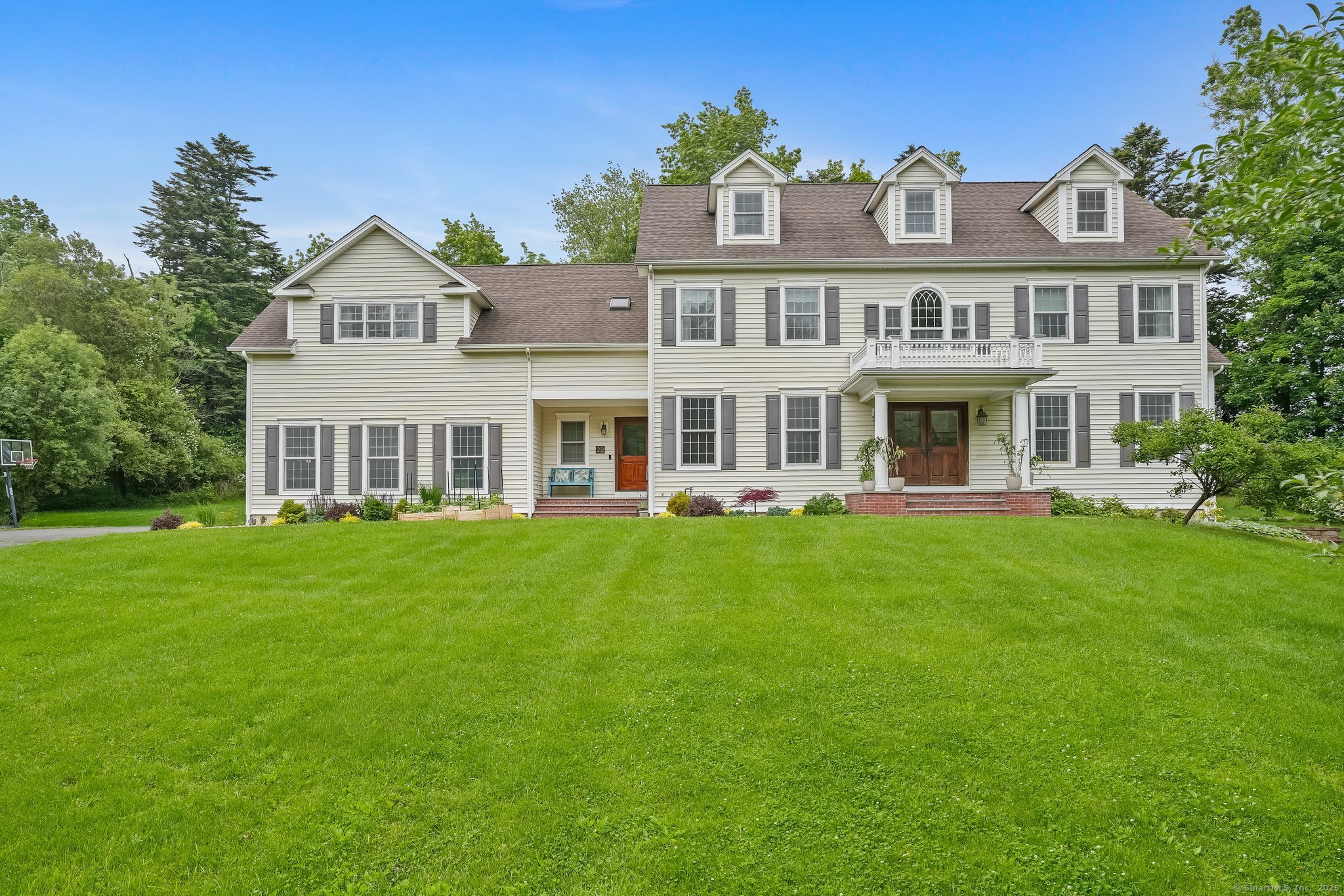 22 Woodbine Road Woodbridge, CT 06525 - Photo 1 of 1 Gallery Image 1