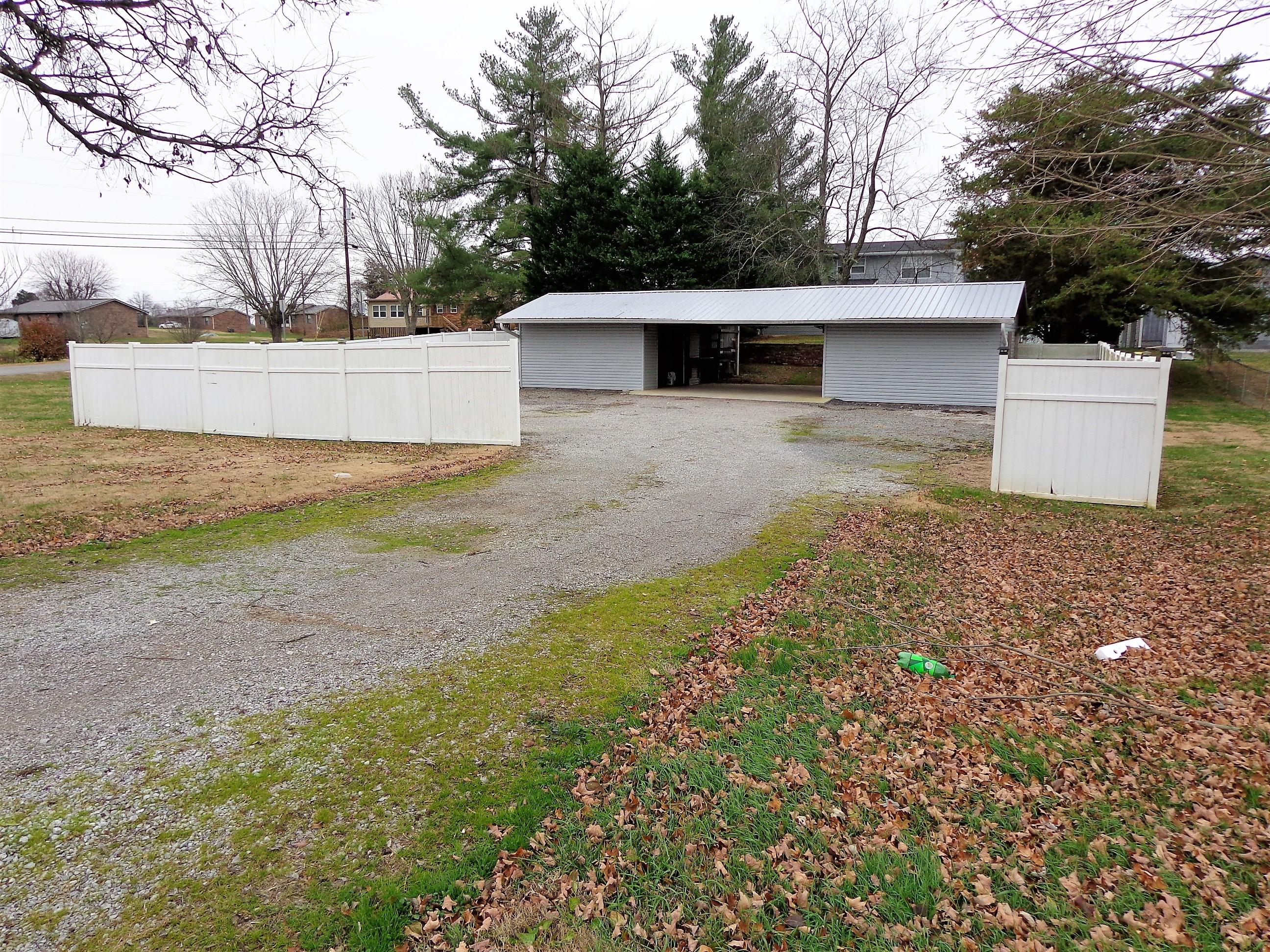 6696 Hunter Road Talbott, TN 37877 - Photo 31 of 36 Storage Building