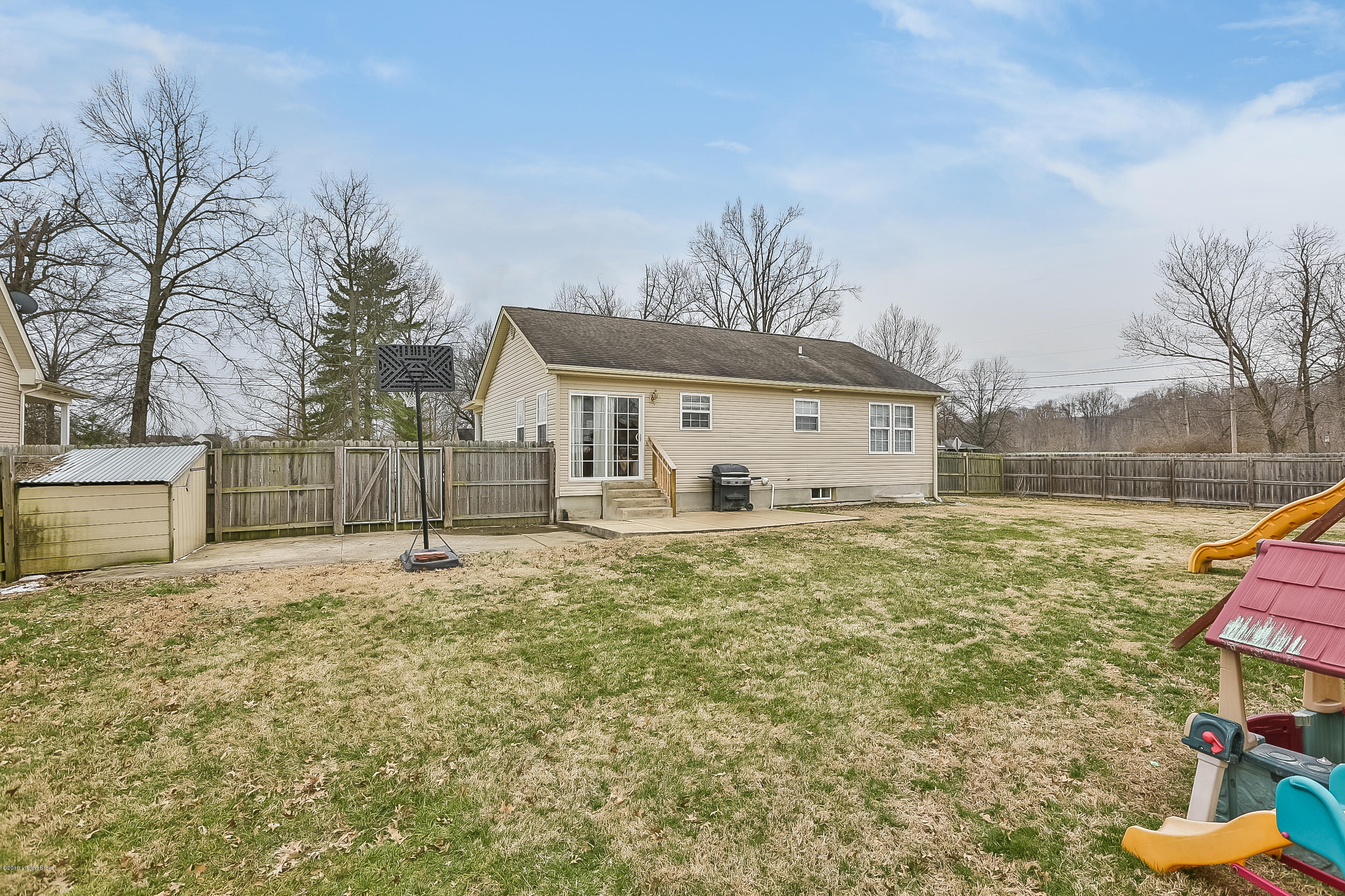 7113 Whipple Road Louisville, KY 40272 - Photo 35 of 39 CT6C5222