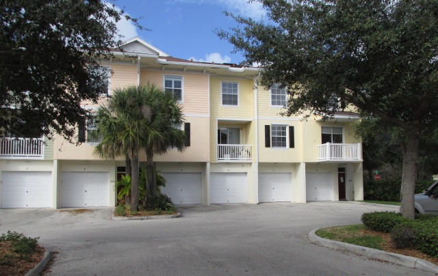 175 Galicia Way, Unit 202 Jupiter, FL 33458 - Photo 2 of 10 back