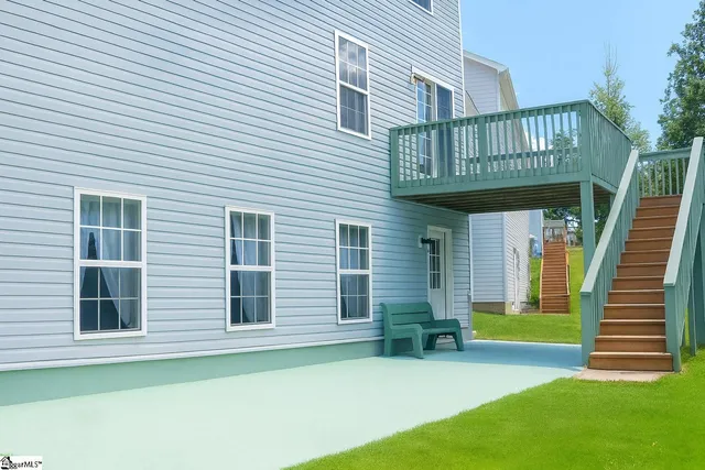 $425,000 | 213 Kingscreek Drive, Greer, SC 29650