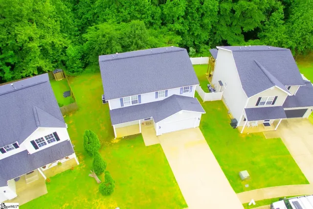 $425,000 | 213 Kingscreek Drive, Greer, SC 29650