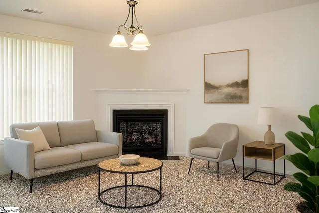 $425,000 | 213 Kingscreek Drive, Greer, SC 29650