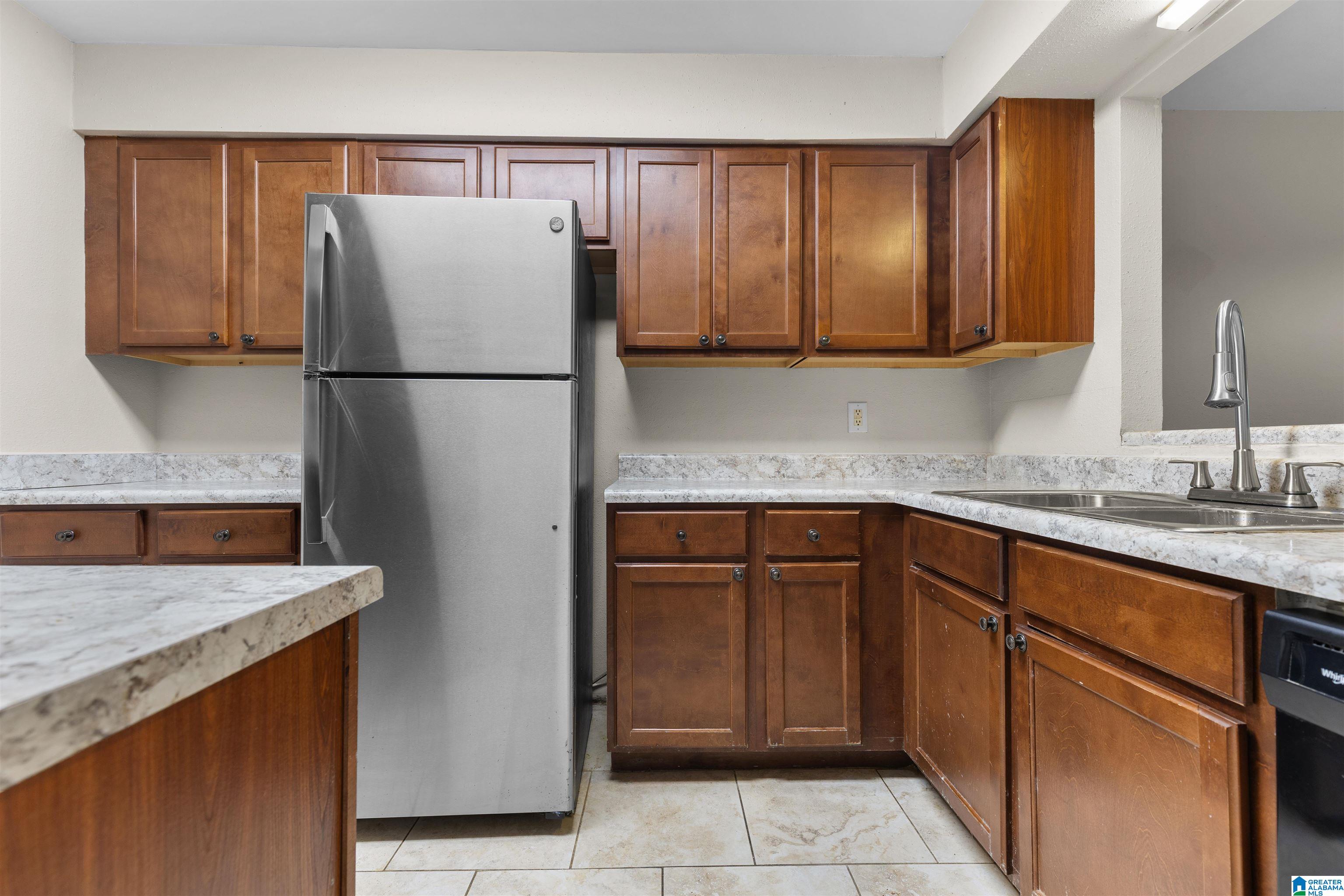 1661 Patton Chapel Road Birmingham, AL 35226 - Photo 4 of 18