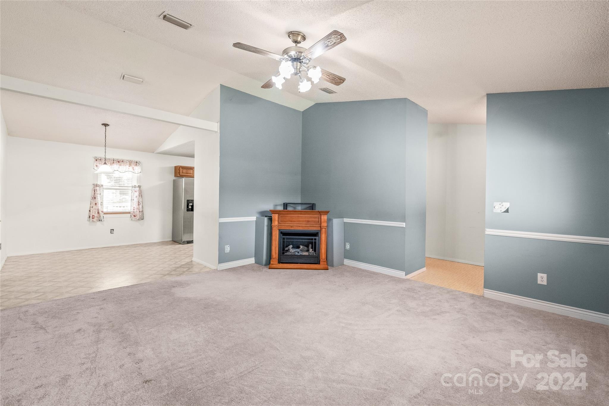4106 Brickyard Road Charlotte, NC 28214 - Photo 6 of 41 Gallery Image 6