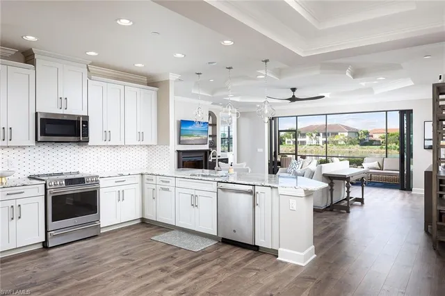 $725,000 | 9672 Montelanico Loop, Unit 102, Naples, FL 34119