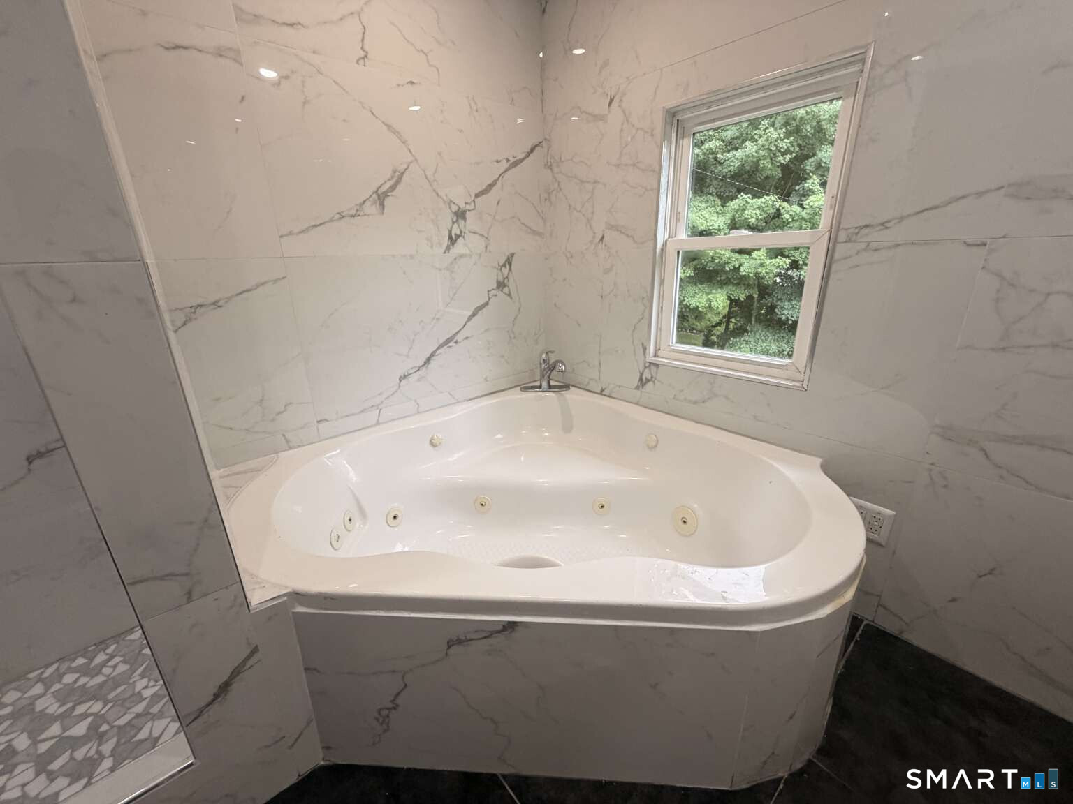 30 Blackman Road Ridgefield, CT 06877 - Photo 17 of 20