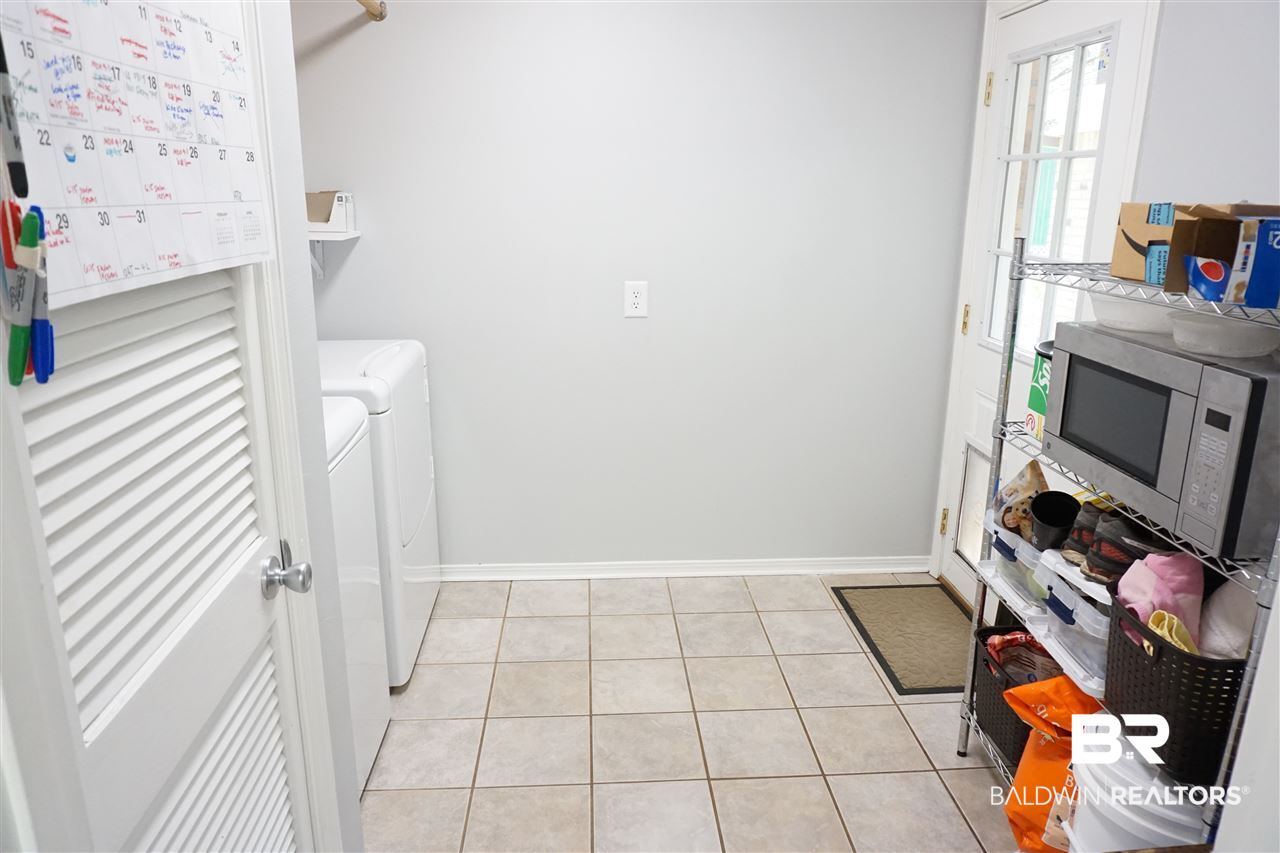 3229 Autumn Ridge Drive West Mobile, AL 36695 - Photo 3 of 21
