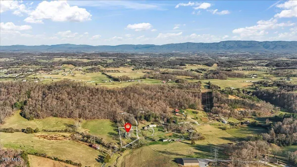 $740,000 | 225 Mary Lamons Road, Afton, TN 37616