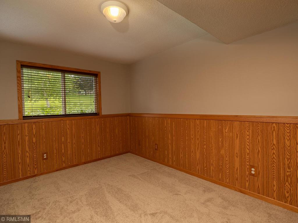 481 45th Manor Lane Northwest Rochester, MN 55901 - Photo 23 of 35