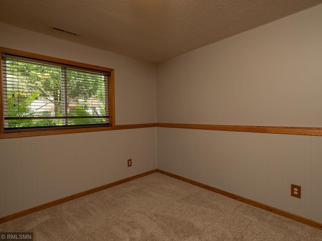481 45th Manor Lane Northwest Rochester, MN 55901 - Photo 25 of 35