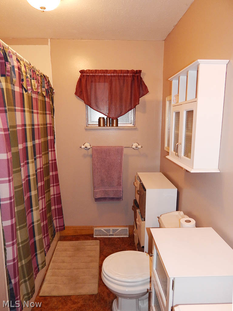 127 Marks Road Brunswick, OH 44212 - Photo 15 of 18 Gallery Image 15