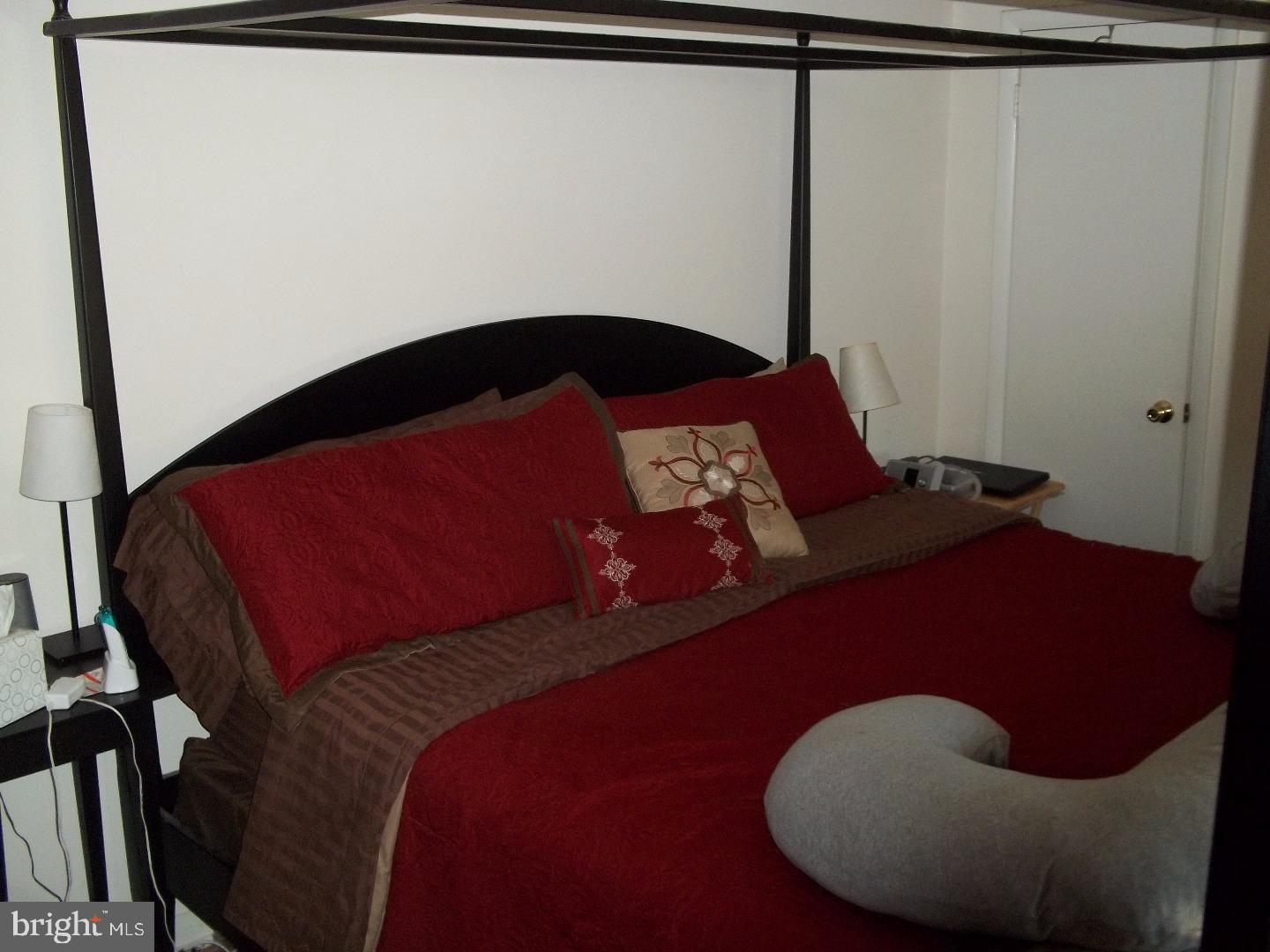 713 Cinnaminson Street Philadelphia, PA 19128 - Photo 13 of 16 Bedroom - Main