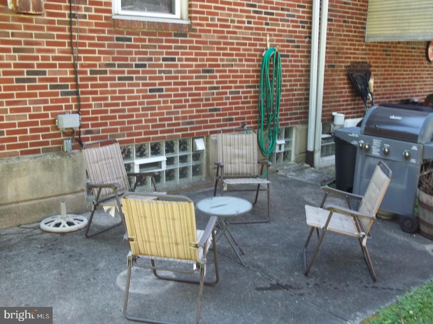 713 Cinnaminson Street Philadelphia, PA 19128 - Photo 4 of 16 Patio