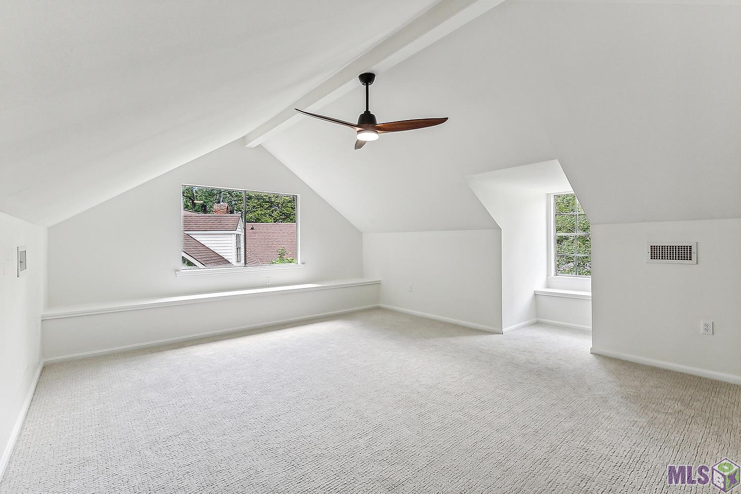 9736 Regency Drive Baton Rouge, LA 70815 - Photo 14 of 19 Upstairs bedroom 1