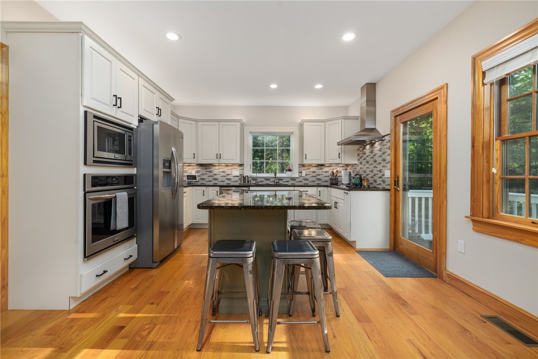 138 Chestnut Street Rehoboth, MA 02769 - Photo 8 of 48