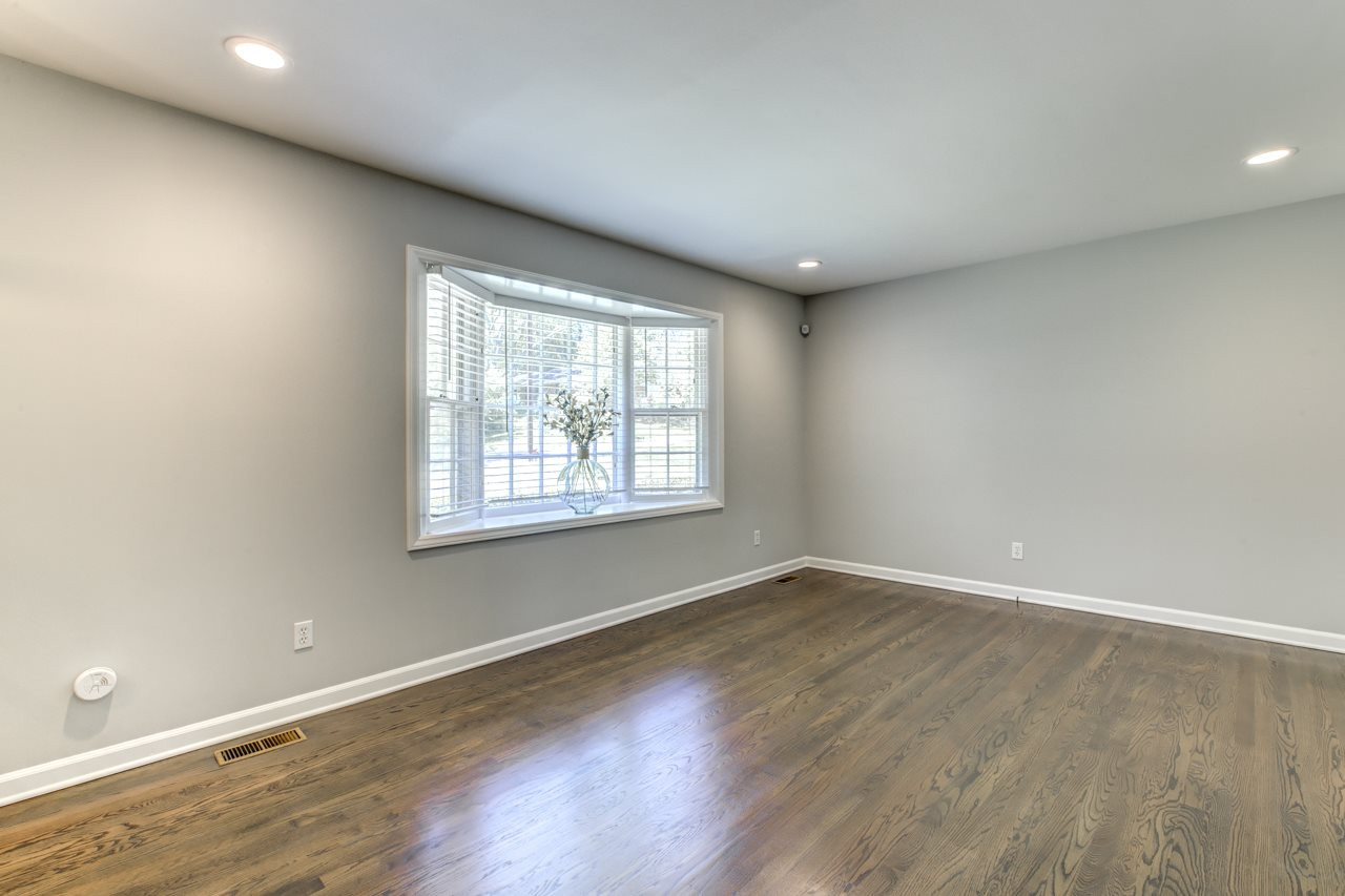 5010 Sweetbriar Drive Raleigh, NC 27609 - Photo 4 of 13 Living Room