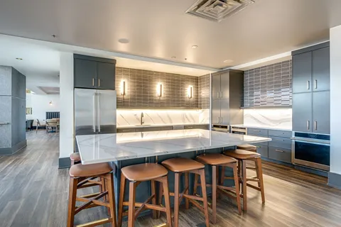 $649,900 | 600 12th Avenue South, Unit 706, Nashville, TN 37203