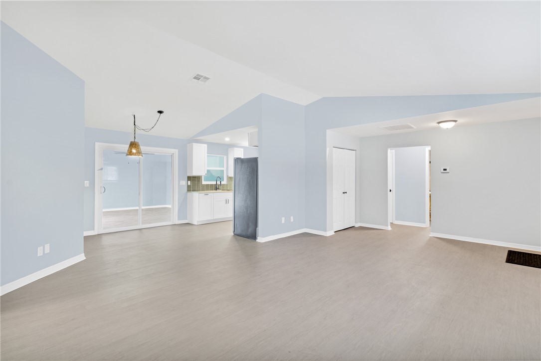 669 Vocelle Avenue Sebastian, FL 32958 - Photo 3 of 34 a view of a kitchen