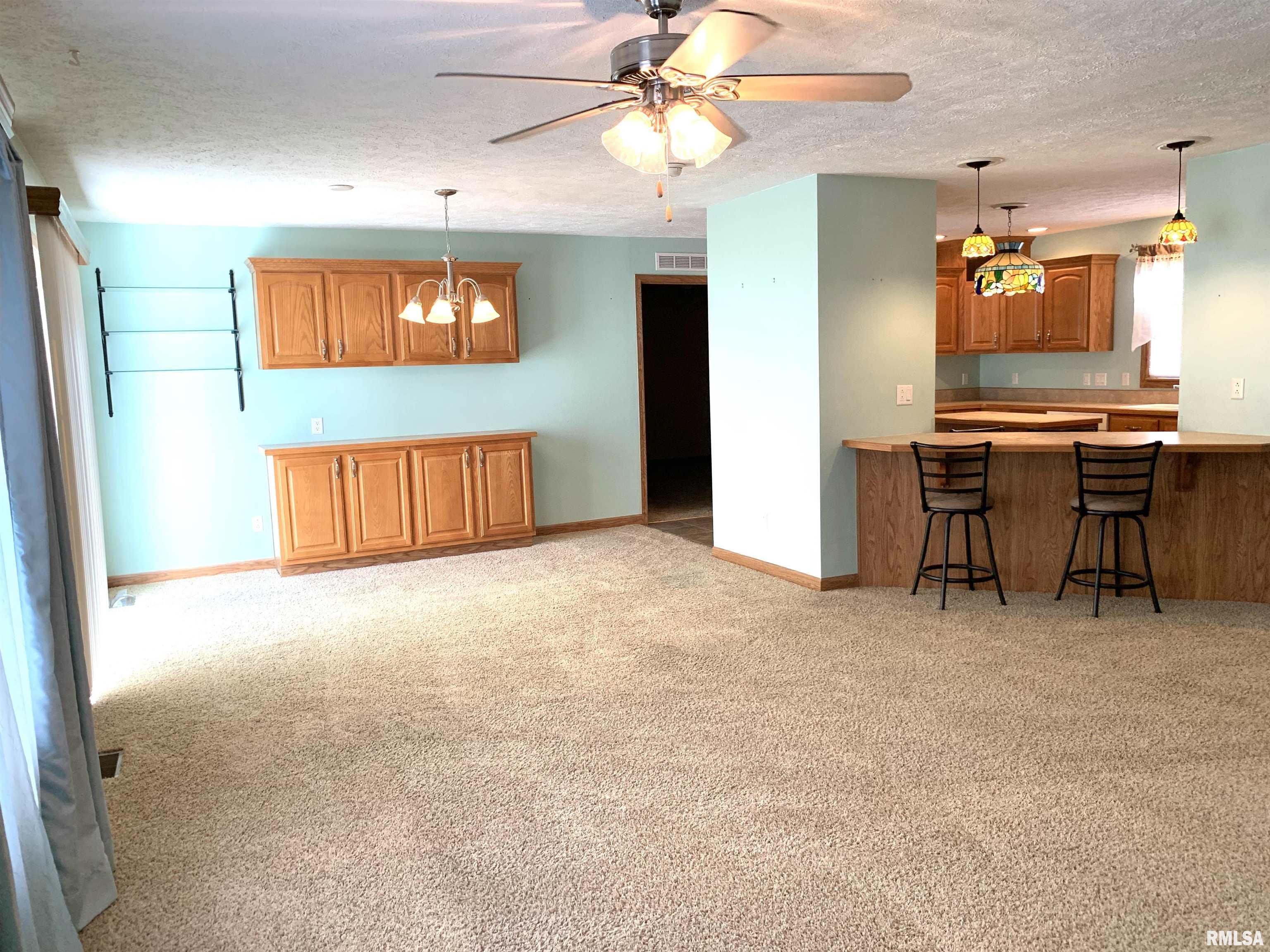 2800 Vía Rosso, Unit 111 Springfield, IL 62703 - Photo 7 of 41 Gallery Image 7