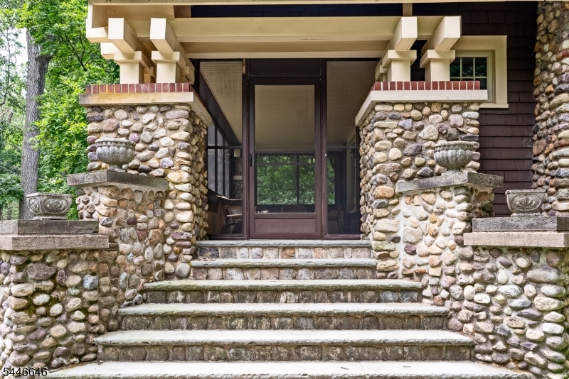 103 Kitchell Road Morristown, NJ 07960 - Photo 4 of 48