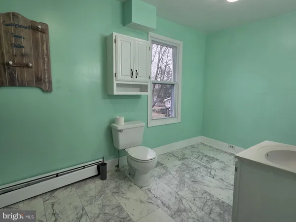 $1,750 | 2 East Milby Street, Harrington, DE 19952