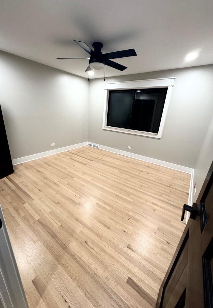 40 Portwine Road Willowbrook, IL 60527 - Photo 26 of 42 a view of a projector room