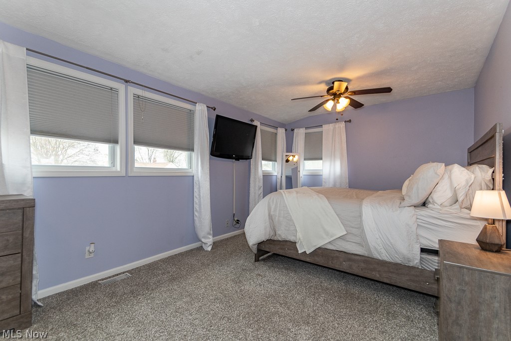 32118 Dickerson Road Eastlake, OH 44095 - Photo 21 of 35