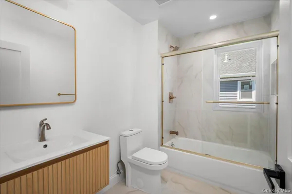 $950,000 | 209 Prospect Avenue, White Plains, NY 10607