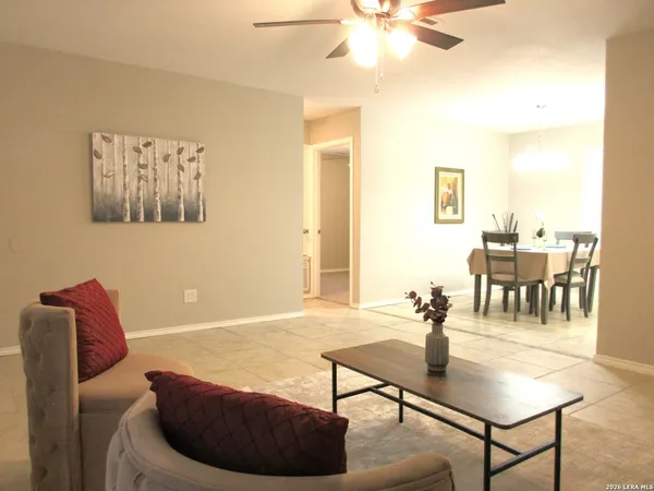 $199,500 | 606 Hon Avenue, Jourdanton, TX 78026