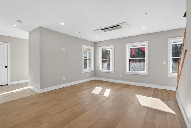 $625,000 | 20 Fairway Commons Drive, Unit 2, Gorham, ME 04038