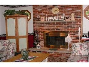 14 Kendall Pond Road Derry, NH 03038 - Photo 3 of 9