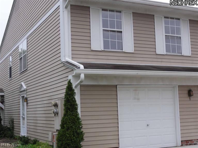 4923 Friar Road, Unit B Stow, OH 44224 - Photo 3 of 9