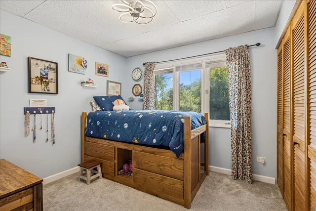 $695,000 | 25146 West Tower Drive, Tower Lakes, IL 60010