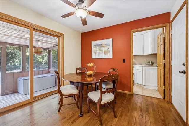 $695,000 | 25146 West Tower Drive, Tower Lakes, IL 60010