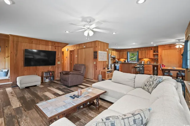 $625,000 | 676 Gravel Gulley Road, Georgetown, SC 29440