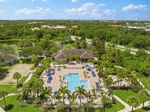 $225,000 | 8933 Manor Loop, Unit 204, Lakewood Ranch, FL 34202