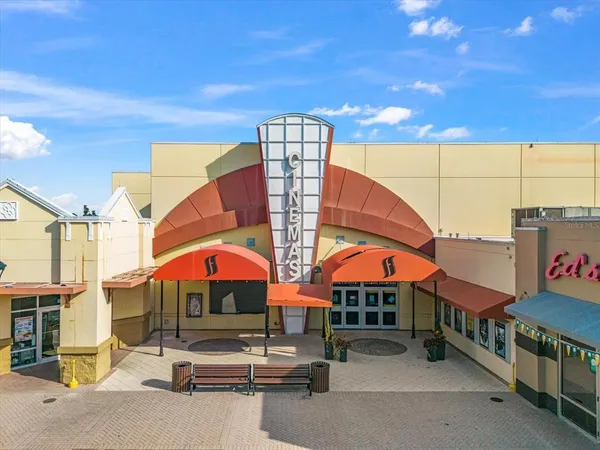 $225,000 | 8933 Manor Loop, Unit 204, Lakewood Ranch, FL 34202