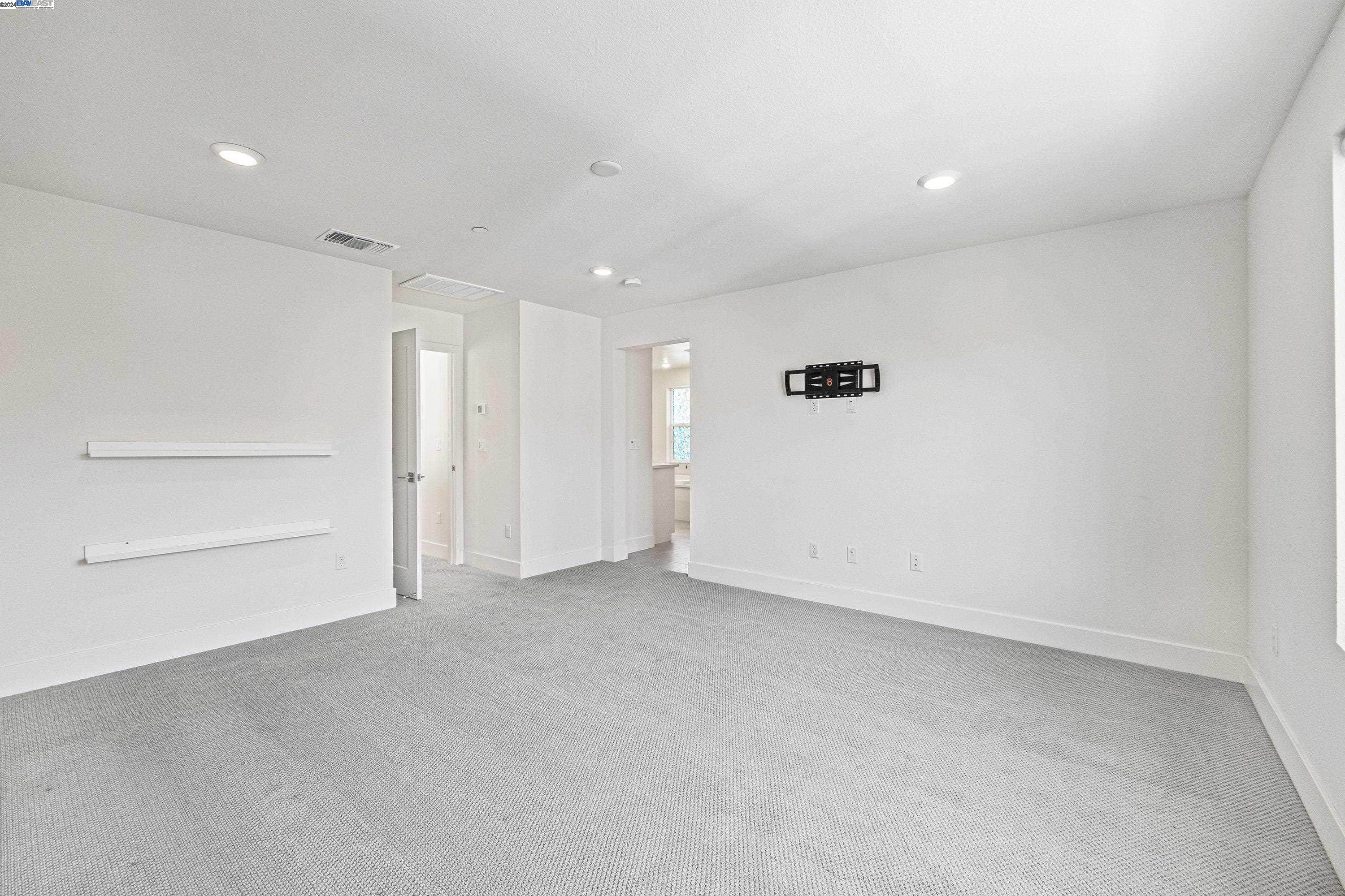 9657 Pontoon Way Newark, CA 94560 - Photo 12 of 46 a view of an empty room