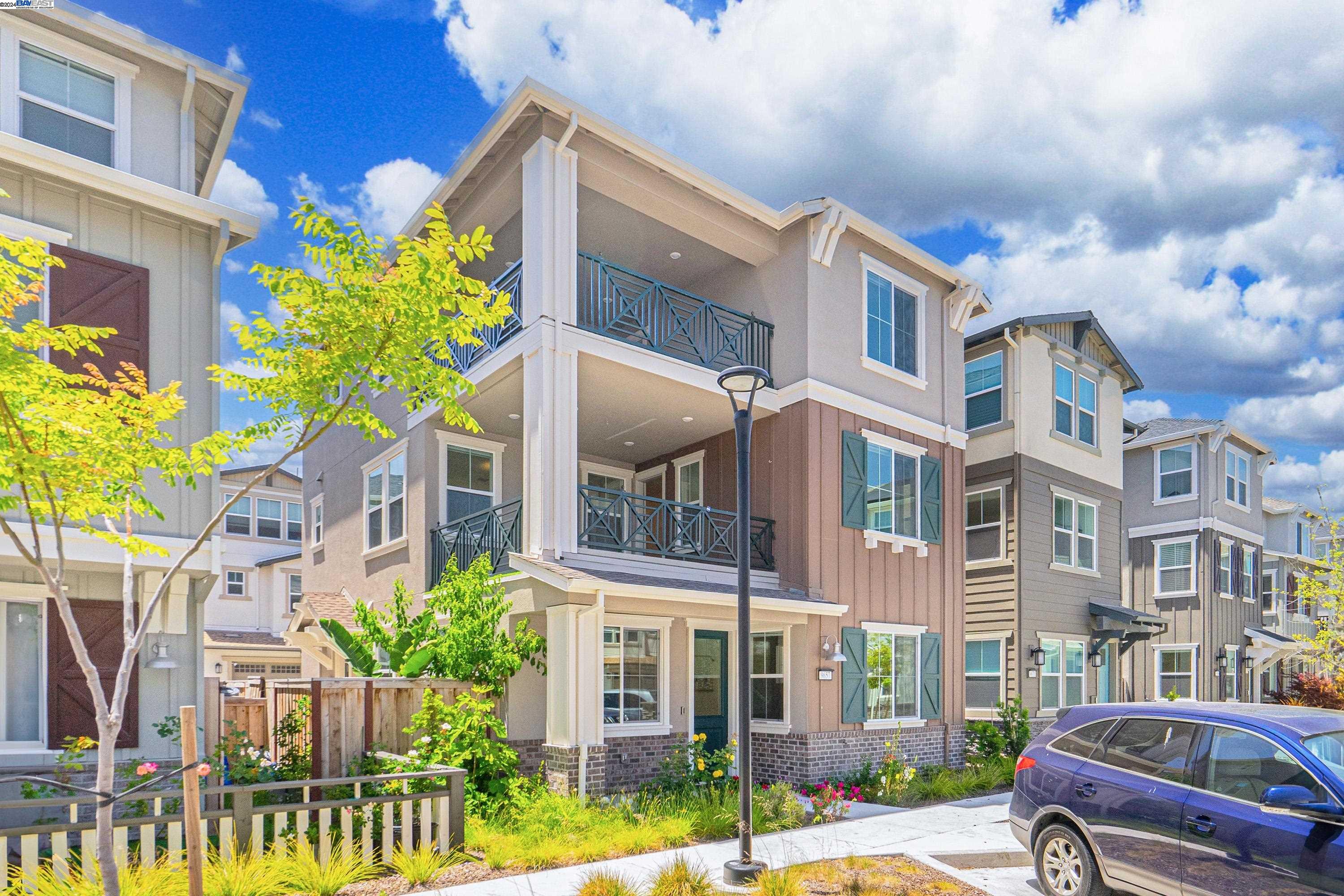 9657 Pontoon Way Newark, CA 94560 - Photo 40 of 46 a front view of a multi story building