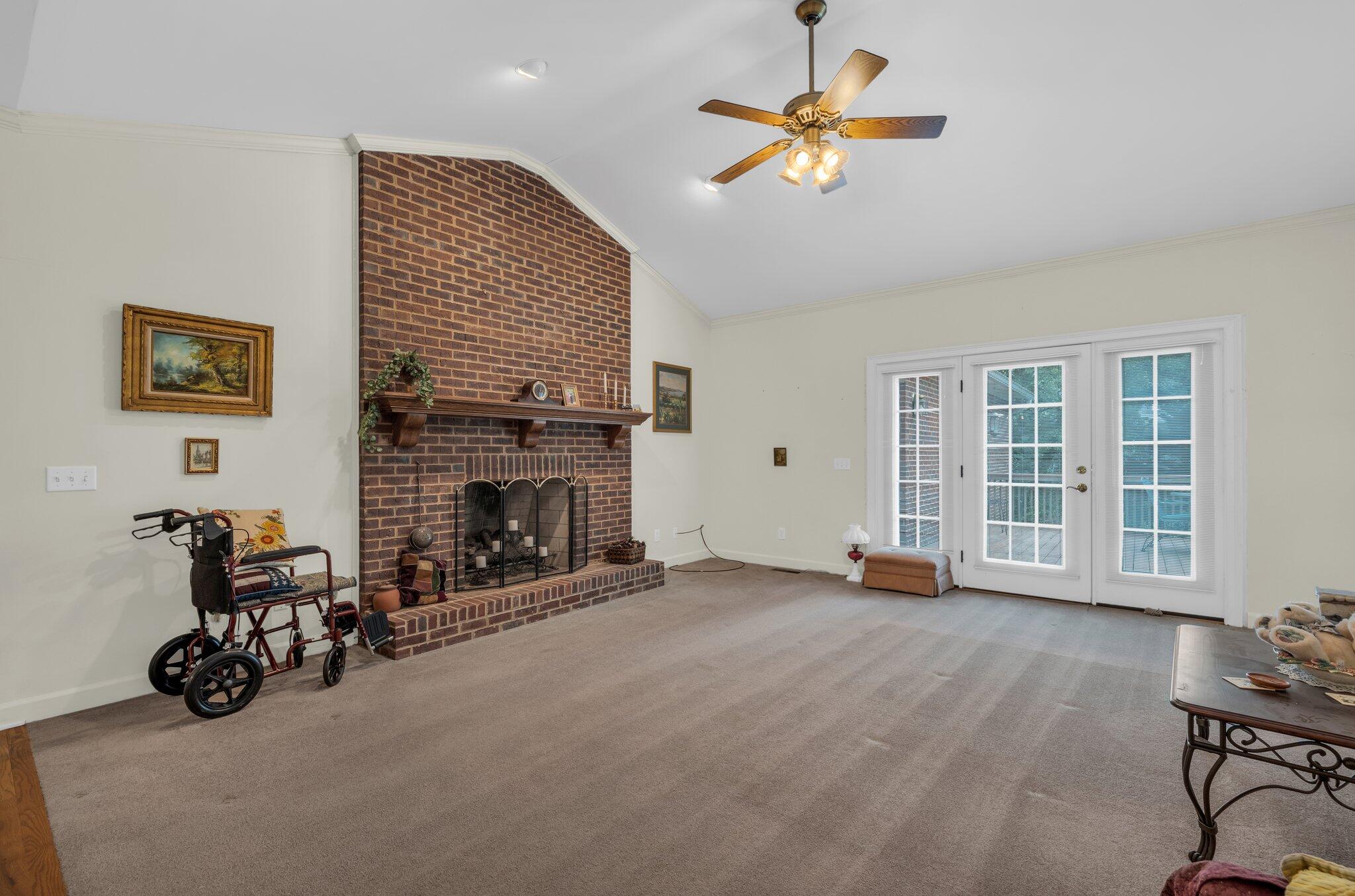 2810 Fox Ridge Road Ooltewah, TN 37363 - Photo 4 of 33 13-web-or-mls-4T1A7641
