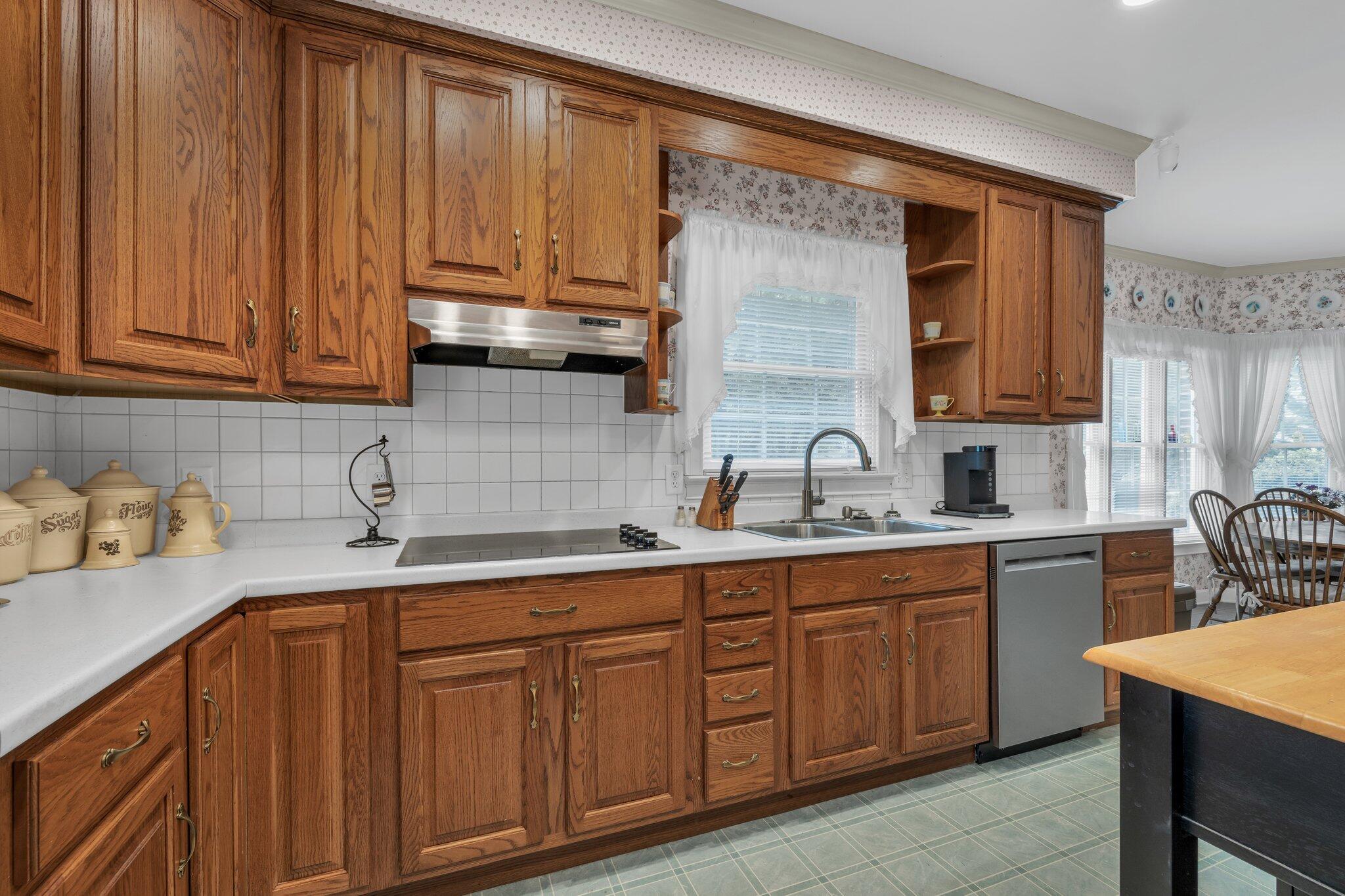 2810 Fox Ridge Road Ooltewah, TN 37363 - Photo 10 of 33 19-web-or-mls-4T1A7668