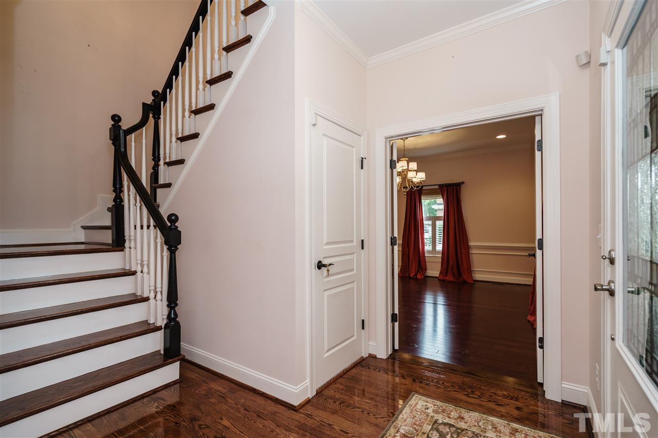 119 East Whitaker Mill Road Raleigh, NC 27608 - Photo 3 of 23